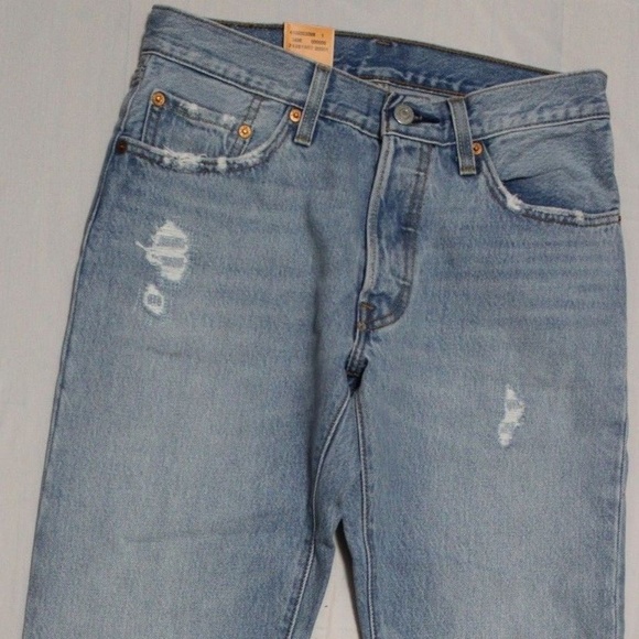 100 cotton levi's womens